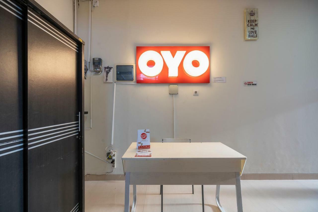 Oyo 697 Olivia Inn Denpasar Legian Extérieur photo